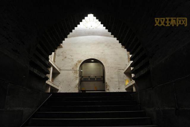 皇陵穹顶：盗墓者的觊觎，帝王陵墓的秘密！