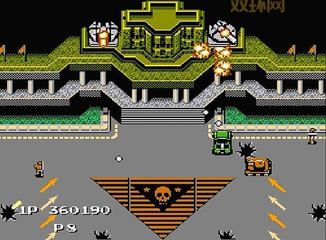 赤色要塞手机版下载：经典街机，重温射击快感！