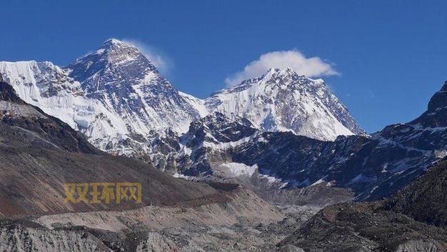 一亿张纸有多高？比珠穆朗玛峰还高的惊人高度！