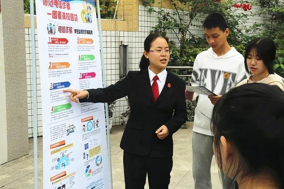 内江威远两名初中女生失踪，警方跨省追寻终在重庆找到！