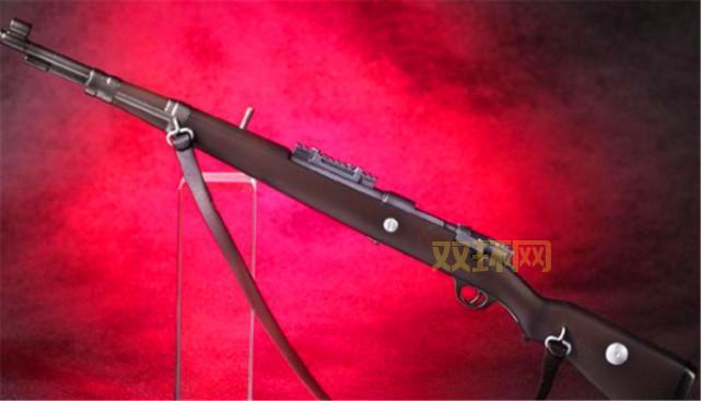 揭秘M4A1-Red：游戏中最具魅力的红色步枪