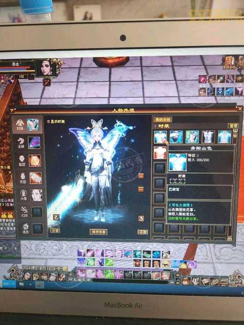 天龙八部秦皇套值得买吗？属性分析帮你做决定！