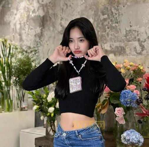 想看小S的INS？这里有最全的INS内容实时更新！