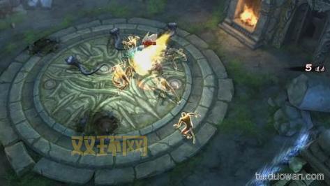 想找多玩斗战神论坛？这个网址才是官方入口！